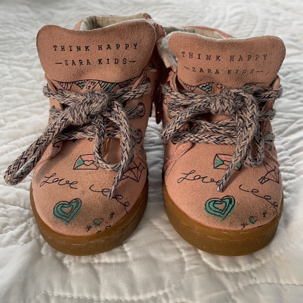 Zara Baby Sneaker.